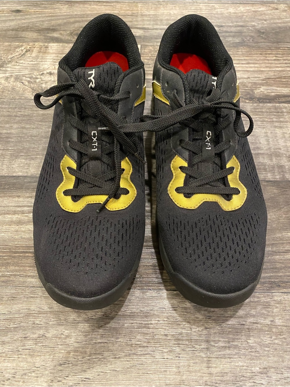 TYR Mens Black and Gold Athletic Sneakers